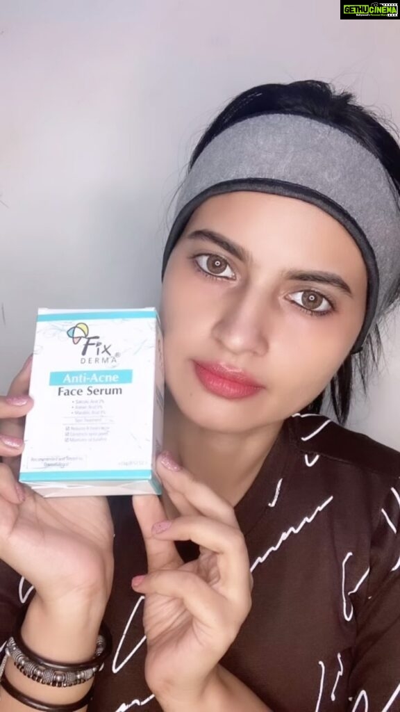 Leslie Tripathy Instagram - FixDerma Anti-Acne Face Serum, ✅Reduces and treats acne ✅Constricts open pores ✅Maintains oil balance ✅Recommended and tested by Dermatologist. #ad #skincareproducts #skincaretips #glowingskin #makeup #selfcare #skincareindia #vocalforlocal #faceserum #facecareproducts #facial #skincarecommunity #serum #cosmetics #beautytips #skincarejunkie #leslietripathy #skincarenatural #indianinfluencer #celebrityinfluencer #skincareinfluencer #antiacne #MeetYourRealSelf #LoveYourSkin #FixYourSkin #DermatologistRecommended #FaceSerums #FeminaPowerBrands #FeminaPowerBrandsWinners #FixdermaSkincare Mumbai, Maharashtra