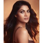 Lopamudra Raut Instagram – Once they go brown, they never back down !! 👱🏽‍♀️ Shot by @yngtj
Makeup Artist: @nitutamang143
Hair Stylist: @farah_kadkotra
Assistant:@bunty_acharya  @dhruwang9
Studio: @mayra.fashion.studio