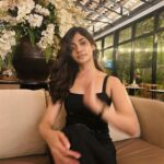 Losliya Mariyanesan Instagram – Here we glow ✨