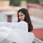 Losliya Mariyanesan Instagram - 🤍 📸 @dhanush__photography 👱‍♀️ @priyaprabu_artistry 👗 @studio_l_by_lini