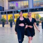 Losliya Mariyanesan Instagram – Too glam to give a damn 🤪 @it_is_madhuri