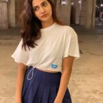 Losliya Mariyanesan Instagram - Savage 💁🏻‍♀️ @touronholidays