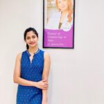 Losliya Mariyanesan Instagram - "We all want that natural healthy glow. But fail to understand that flawless skin starts with flawless skincare" It's all thanks to #skinlabchennai for their expert advice on the best suited *Skin & Hair care* *treatments* & routines for me For your expert advise on your Skin & Hair contact - 7358400400 SkinLab by Dr. Jamuna Pai, Khader Nawaz Khan road, Nungambakkam