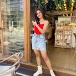Losliya Mariyanesan Instagram – Ready to slay any day ☺️ @touronholidays 

Top @shimona_stalin