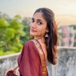 Losliya Mariyanesan Instagram - Happy diwali to everyone 🪔 @sruuthikaa @_.surya._26._