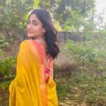 Losliya Mariyanesan Instagram - Happy Sunday 🍋