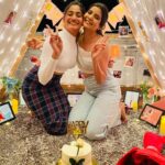 Losliya Mariyanesan Instagram - Happy happy birthday Madhuri ❤️ The one friend who taught me fashion. The one who never judged me. The one who never shows ego to anybody. I’m so glad to have a friend like you. Thank you so much for being there for me. @it_is_madhuri ♥️