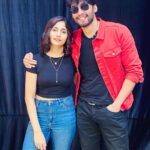 Losliya Mariyanesan Instagram - 👭 #googlekuttappan @tharshan_shant