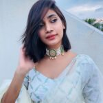 Losliya Mariyanesan Instagram - Your every imperfection makes you the real you @studio_l_by_lini @mspinkpantherjewel