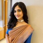 Losliya Mariyanesan Instagram - 💫 Thanks for this beautiful saree @tribanga_india Makeup & hair @vaishuzmakeover Jewels @anamika_nuptial_aabaranam