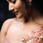 Losliya Mariyanesan Instagram - Bliss 😵‍💫 📸 @ajay_shadowsphotography @shadowsphotographyy 👗 @archana.karthick 💄 @sty1e_guru @24kluxurysalon