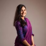 Losliya Mariyanesan Instagram - Breathe in confidence 💜 👗 @archana.karthick 📸 @navin.appu