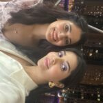 Losliya Mariyanesan Instagram - I wish for all of your wishes to come true this year diiiiii 🫶🏻 happiest birthday to you 😘♥️ Love you @it_is_madhuri #friendsforever❤️