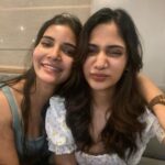 Losliya Mariyanesan Instagram - Believe in sudden positive shifts. Things can change for you at anytime. #october🦄