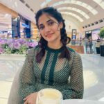 Losliya Mariyanesan Instagram - I'm not addicted to coffee , we're just in a committed relationship ☕️