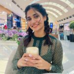Losliya Mariyanesan Instagram - I'm not addicted to coffee , we're just in a committed relationship ☕️