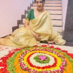 Losliya Mariyanesan Instagram - Onam 🪷 Costume @studio_l_by_lini Jewels @quillsspills