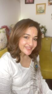 Madhavi Latha Instagram - Krishnaaa says be happy with everyone but don’t expect anything #krishna #radheradhe #lifeisallpositive #dntexpect #deserve #ugetit #madhavilatha #positive #motivation al