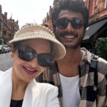 Madhoo Instagram – Madhoo-Bala. Time for #SKC again?

@bejoynambiar @krishnafilmmaker @whatiswat @liontoothsocial @primevideo London, United Kingdom