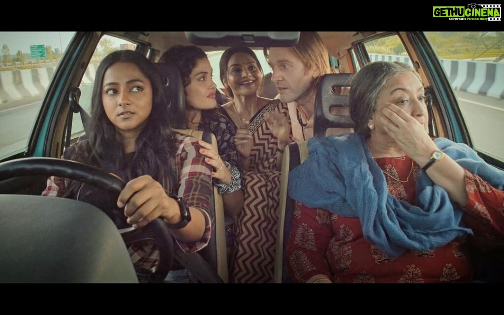 Madhoo Instagram - What a pleasure it was to spend a moment together with @ayeshakapur, #Lakshmi, @madhoo_rockstar, & @santhybee in this wonderful little blue car! Watch #SweetKaaramCoffee Out Now On Amazon Prime Video! ❤️❤️❤️ @shreeda_kirtikar @mettatalent #AlexxONell @primevideoin #ReshmaGhatala #VamsiKrishna @liontoothsocial @bejoynambiar @krishnafilmmaker @whatiswat @manju.mohan83 #GovindVasantha @sharmishta.roy #KrishnanVasant @viraj2singh @remydalai @ekalakhani #PraveenAnthony @srinivasbhuvan @thinkmusicofficial @siva_ananth @mr_makhija #KavinBabu @_balasuresh @dev.in.the.gram @alexx_onell @danixycode @karthiknetha_official @gbalaji @valentino_suren @alagiakoothan @g_man4ever_official @vinithramenon @krishnaramkumar @anita.nuthakki Tamilnadu,India