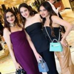 Madhoo Instagram - Mothers and daughters is a divine blessing❤️❤️❤️❤️