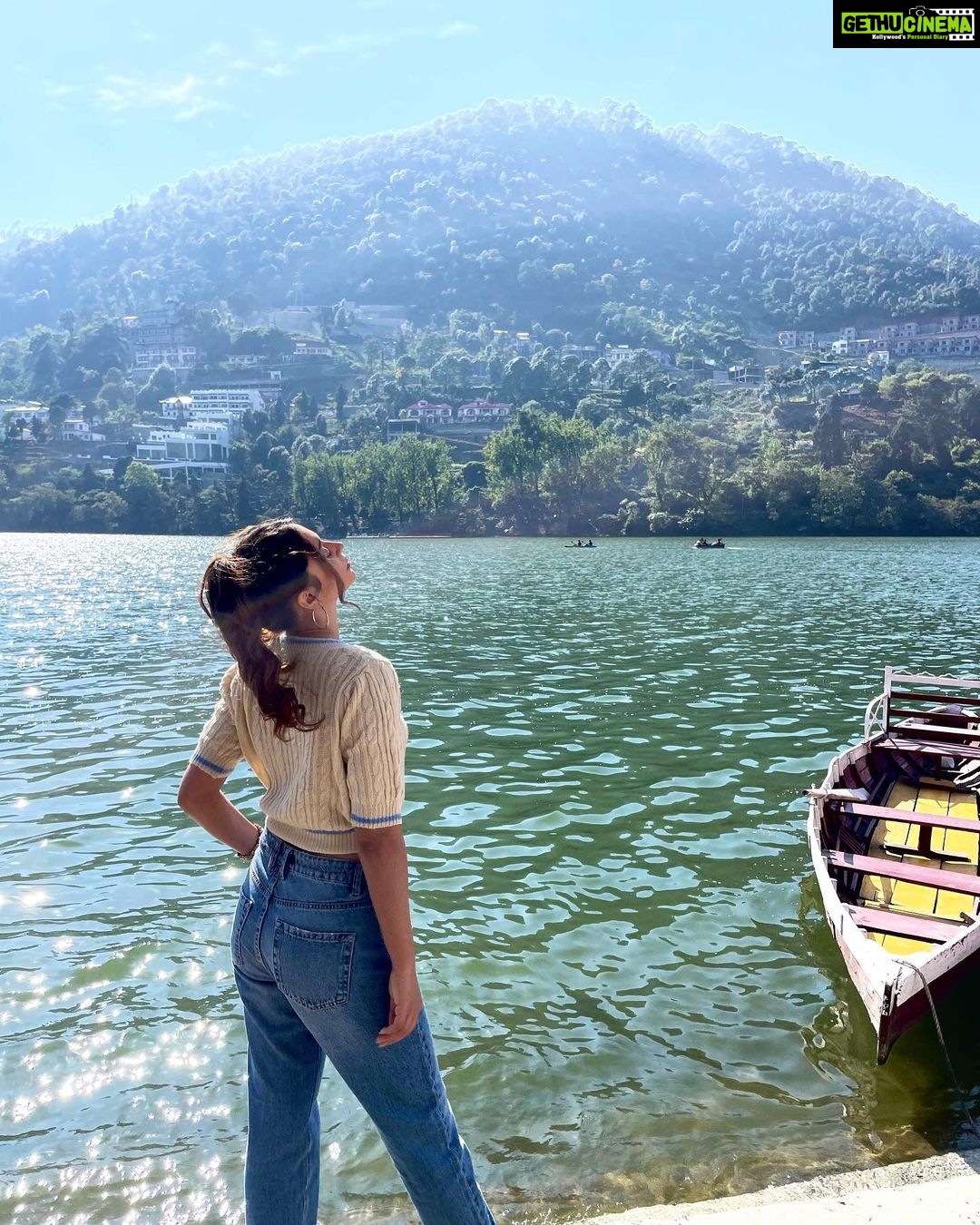 Madhurima Roy Instagram - Got me some boat, blues and bliss. Care to join? 🛶