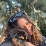 Madhurima Roy Instagram - Little su-paw star on set 🐾✨