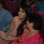 Madhurima Tuli Instagram - This one is truly special because it’s MOST ICONIC MOTHER DAUGHTER DUO ❤️🙏🏼 Thank you #saraswatidadasahebphalkesoulmateawards2023