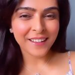 Madhurima Tuli Instagram - Look what @madhurimatuli says about our jewellery 🫶🏻💕 She is wearing our best seller zodiac necklace, heart studs and leaf earrings.