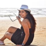 Madhurima Tuli Instagram – 🖤🌊

PC – @sinhaswati2309 🫶🏼

#beachlove #beach #goa #paradise Goa Beach
