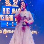 Madhushree Instagram – #mallipoo  #bigtamilrasigarawards #92.7bigtamil