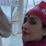 Madhushree Instagram - Feeling #blessed to perform in #vashnodevi Darbaar .#jaimatadi Happy #navratri #vaishnodevi darshan #jambhu #matavaishnodevi #jaimatadi #jaimahakal #jaikaalbhairav #durgapooja #happy #mahaashtomi
