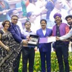 Madhushree Instagram – It’s great to got this #prestigious  #swadeshsamman  #awards along with the legends #ratantata ji  #jayantilalgada  #uditnarayan  #manojtiwari at #vigyanbhawan #swadeshconclave2023  #hardeepsingpuri  #spsingbaghel #rajshreerai  #pradiprai  #delhi  #apnnews  #mamekhan