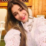 Madhuurima Instagram - The beauty of the pure colour and simplicity is so effortless ❤️ Wearing @a.la.modebyakanksha .mode #white #pure #beauty #brand