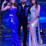 Madhuurima Instagram - Sharing the stage With the one and only LION KING @itsrohitshetty . The lion and the wolf 😍 Will miss the banter and how he teases me. M gonna miss u. Miss the show sir. ❤️❤️. And all my other jungle wasio ❤️❤️🤗🤗 hugs.