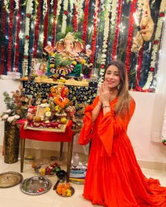 Madhuurima Instagram - He’s so cute 🤗🤗🤗🤗

Orange outfit by @rivaajclothing