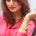 Madirakshi Mundle Instagram - Keeping it real, Smile with your eyes 😻 😍