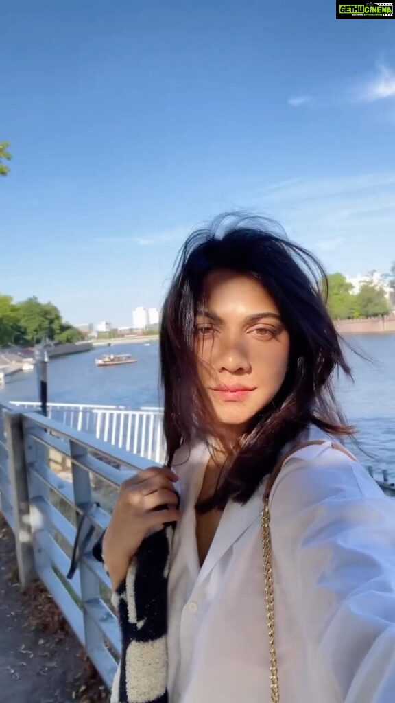 Madonna Sebastian Instagram - My Poland visit in a nutshell. Well, I couldn’t include all the memories, some were just meant to be savoured as they were and not captured.. Enjoyed all of it, starting from travel, work, then the rest of the journey:)) My intention was to savour the little corners of the city.. Reach places I wouldn’t dare to visit on a comfortable day. Made sure every day counted for something. It was a process of unwinding, at the same time going through tons of emotions in a brief period of time. I say, mmm…interesting:)) Thanks to the sweetest people I met on the way, from the place of stay, people who amazed me with courtesy, sweetness and hearty behaviour, to those who passed me by with random salutations and loud cheers, and the ones who stopped by for little chitchats. Will be sure to treasure you all.🤍❤️ #poland🇵🇱 #wrocław #wroclaw #traveldiaries