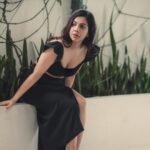 Madonna Sebastian Instagram – 🖤

Photography: @_harikumar._ 
Bts : @__naim.___ 
Styled by @styyledbyjoe @joe_elize_joy
Assisted by : @jubin_vincent
MUAH : @laxmi_saneesh 
Outfit : @bandhan_my_boutique
Location: @canvas_restaurant_pizzeria Canvas Restaurant & Pizzeria