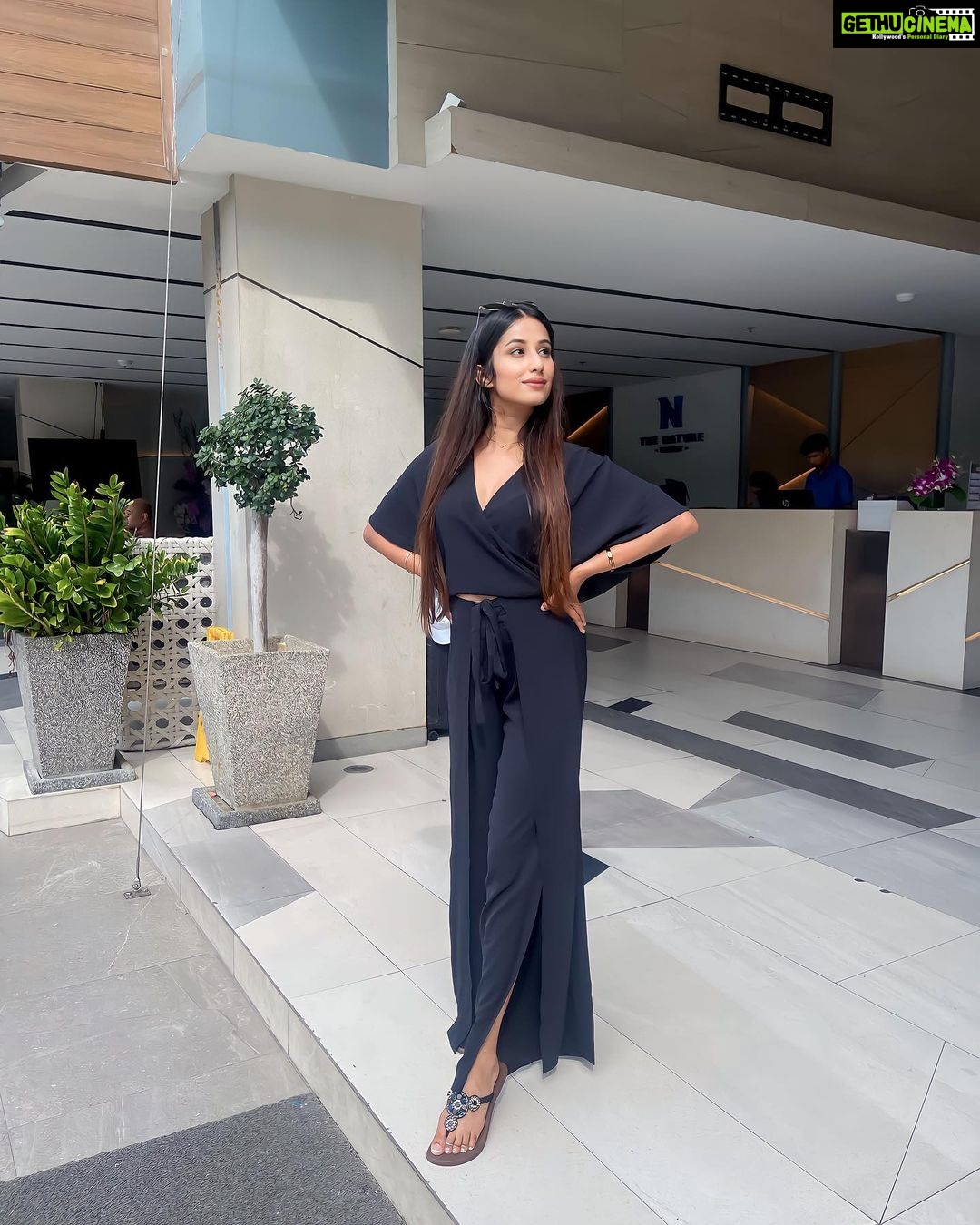 Maera Mishra Instagram - Follow your bliss and the universe will open doors where there were only walls. What an amazing management by @adwholidays 🌸 Krabi, Thailand