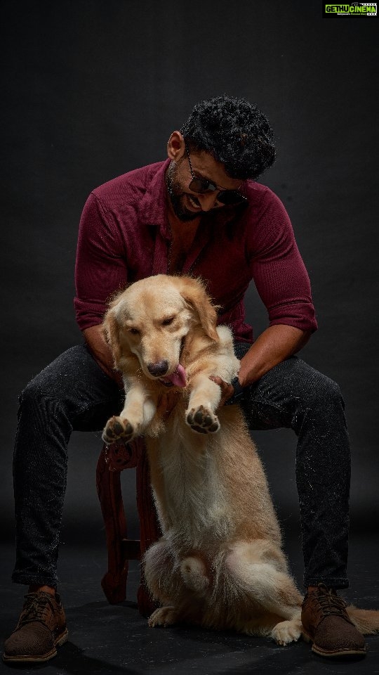 Mahendran Instagram - BTS 🐾 Love you Dadda @mahendranactorofficial ❤️ Thank you so much @elan_cinemo uncle 😘 and @njstudios_7159 😘 #bts #bday #grooming #sep29 #mahe #oscar #daddyson Chennai