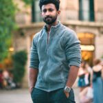 Mahendran Instagram - Confidence is my best accessory🧿 #barcelona #spain Barcelona, Spain