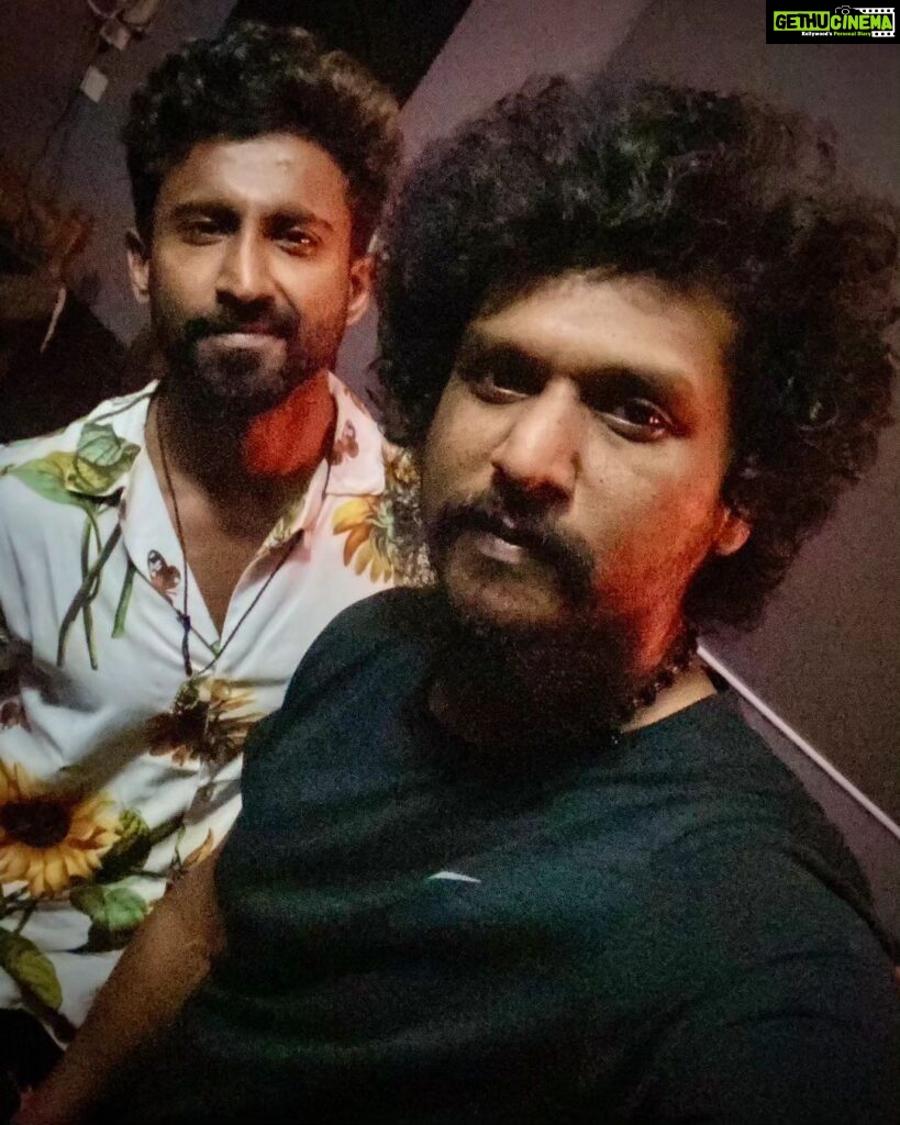Mahendran Instagram - A mentor ( @lokesh.kanagaraj ) is someone who sees more talent and ability within you, than you see in yourself, and helps bring it out of you ✨ My #Master 🔥 En annae vaera Mari 🚀 #Leo