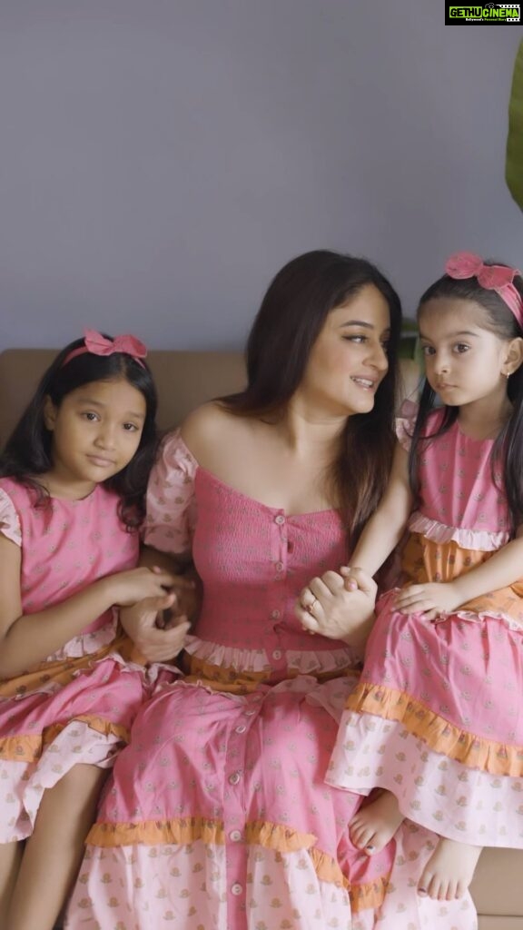 Mahhi Vij Instagram - Angels are often disguised as daughters ❤ Twining in @younglings_india