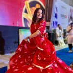 Mahima Makwana Instagram – garba shenanigans✨

this year, we put on a pair of sneakers, some kaajal and chaloooo! 

Wearing – @aachho x @dinky_nirh