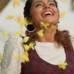 Mahima Nambiar Instagram - A Sam CS musical !! Travel back in time with this melodious track of Robert and Mini 🎶❤️ https://youtu.be/nYEoxne_20Y?si=E1y8I_TTP6_wctsC @sophiapauljames @nahas_hidhayath @shanenigam786 @antony_varghese_pepe @neeraj_madhav @adarshsukumaran_ @shabas_rasheed @alexjpulickal @samcsmusic @chaman.chakko @anbariv_action_director @dhanyabalakrishnan_stylist @ronexxavier4103 @nellickaljoseph @lal_director @babuantonyactorofficial @nishanth_sagar_actor @baijusanthoshh @vishnuagasthya @aima.rosmy @maala.parvathi @iamsandy_off @kapilkapilanmusic @sinat_savier @manumanjith_s @jamespaul999 @cedinp @lincycedin @inst.kev @andrewandme2010 @manuel_cruz_darwin @dannydarwin95 @donny_darwin @bijou.antony @sujithshankers @vishakrwarriar @sachin.sudhakaran @sync.cinema @javedchempu @siby_jose_chalissery @saibonsaimon @prosabari_17 @srik_varier @weekendblockbusters @rdx_movie @yellow_tooths @eggwhitevfx @ganpat_kannan @roji_p_kurian @saregamamalayalam