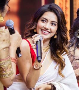 Mahima Nambiar Instagram - Trailer launch of Chandramukhi 2❤️

#chandramukhi2 #trailerlaunch #keralavibes #keralasaree