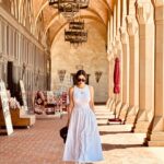 Malaika Arora Instagram - A truly surreal n magical day spent in #baku @azerbaijanairlinesindia #makingmemories #travelbuddies #magurls❤️#dawntodusk