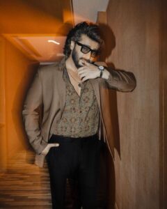 Malaika Arora Instagram - Happy birthday my sunshine ,my thinker ,my goofy,my shopaholic ,my handsome …. @arjunkapoor 🎂❤️🤗
