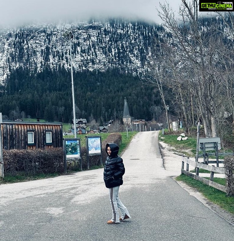 Malaika Arora Instagram - Where the streets have no name ….. Salsburgh